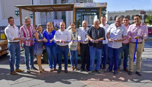 photo4915702963943614416