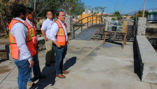 photo5060216304077744059