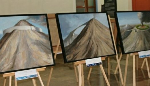 photo4911563680622159805