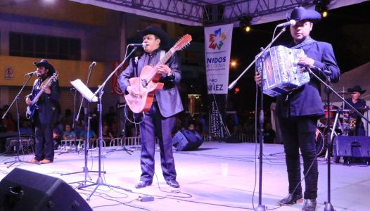 photo4918198296992917433