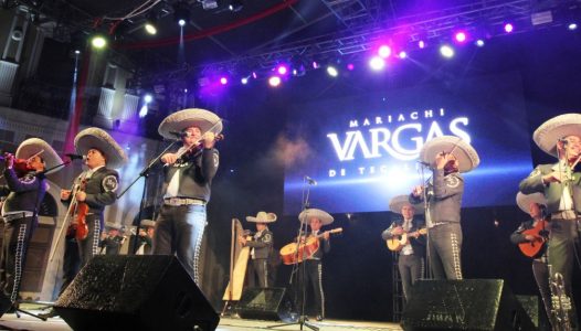 photo4922825256670963643