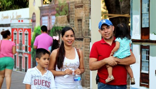 photo5501410677756110761