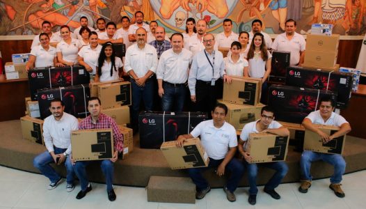 photo5161669324304394169