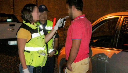 Cuatro vehículos remitidos en operativo de alcoholímetro en la capital -