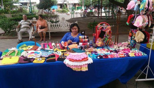 tianguis-cultural-ana-martell-estara-en-el-jardin-libertad-hasta-el-08-de-enero