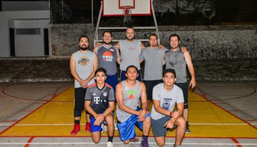 caballeros-campeones-de-la-liga-municipal-de-basquetbol-colima