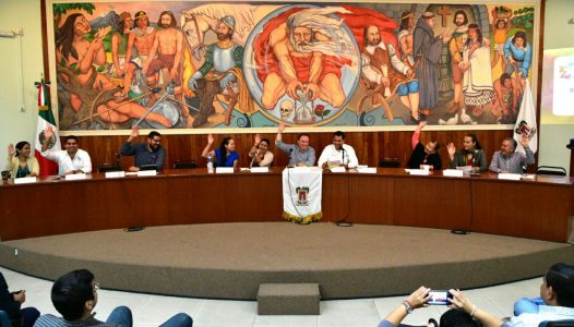 cabildo-de-colima-autoriza-licencia-al-regidor-oscar-valdovinos