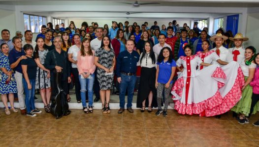 ayuntamiento-reconoce-el-desempeno-artistico-de-estudiantes-del-cedart